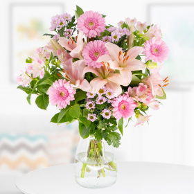 Pink gerbera bouquet